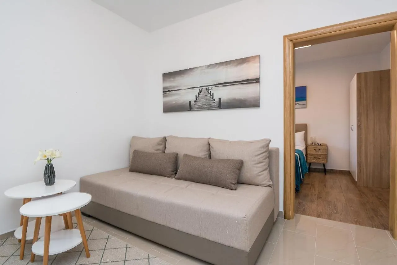 Apartments Kosic Vir