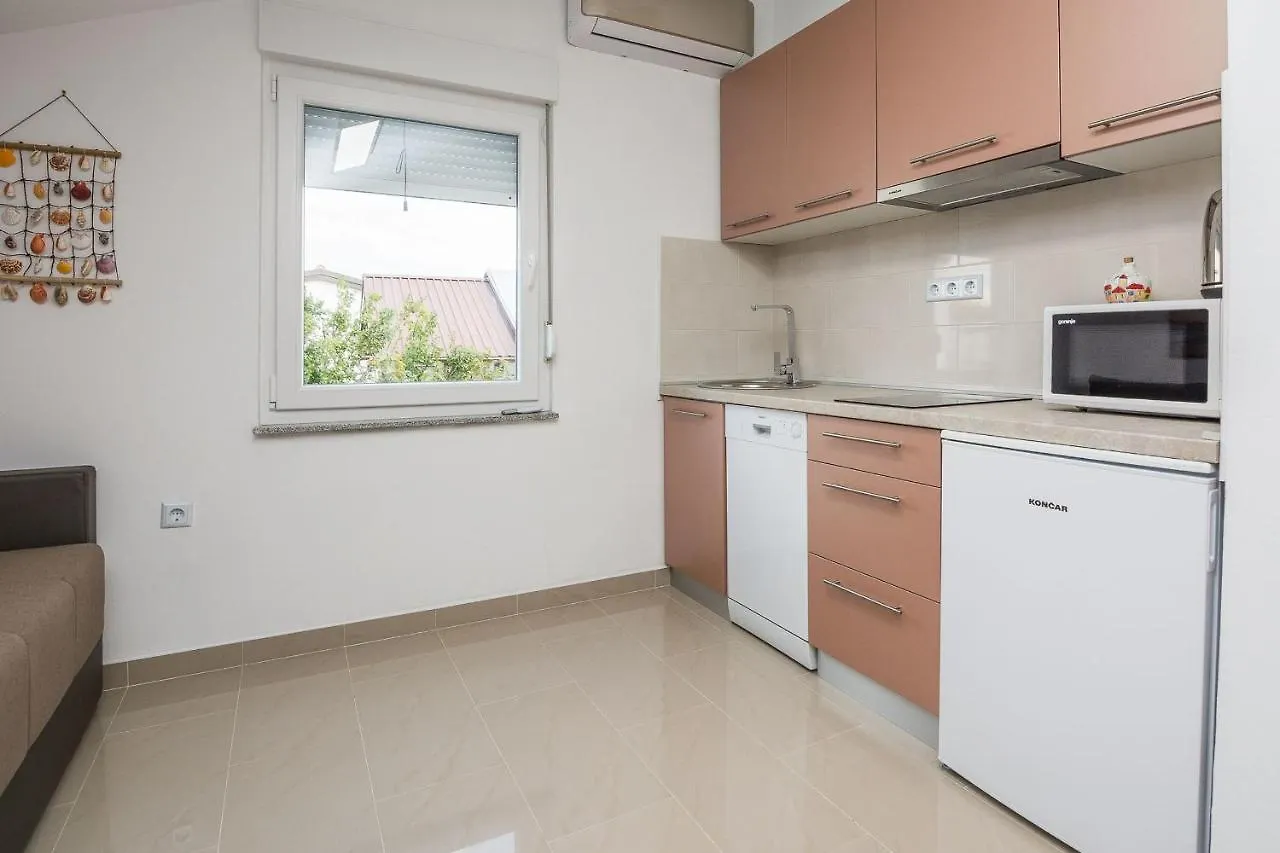 Apartments Kosic Vir